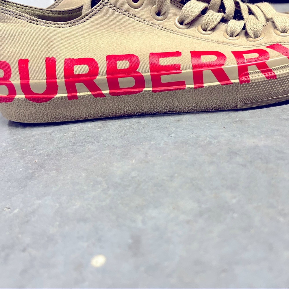 Burberry Shoes